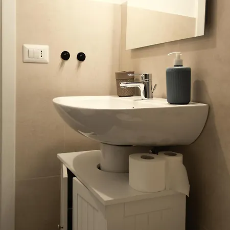 Dal Gatto E La Volpe アパート コラート